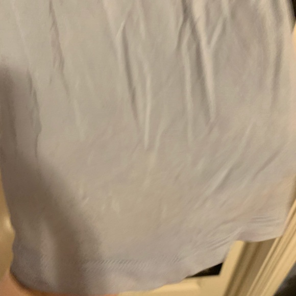 Long flowy tank - Picture 3 of 5